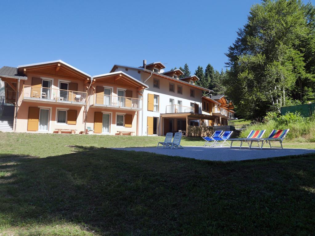 Hotel Elbele Garni Folgaria Exterior foto