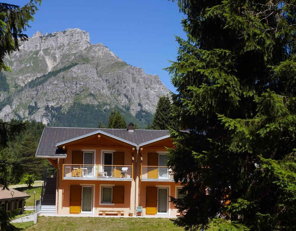 Hotel Elbele Garni Folgaria Exterior foto